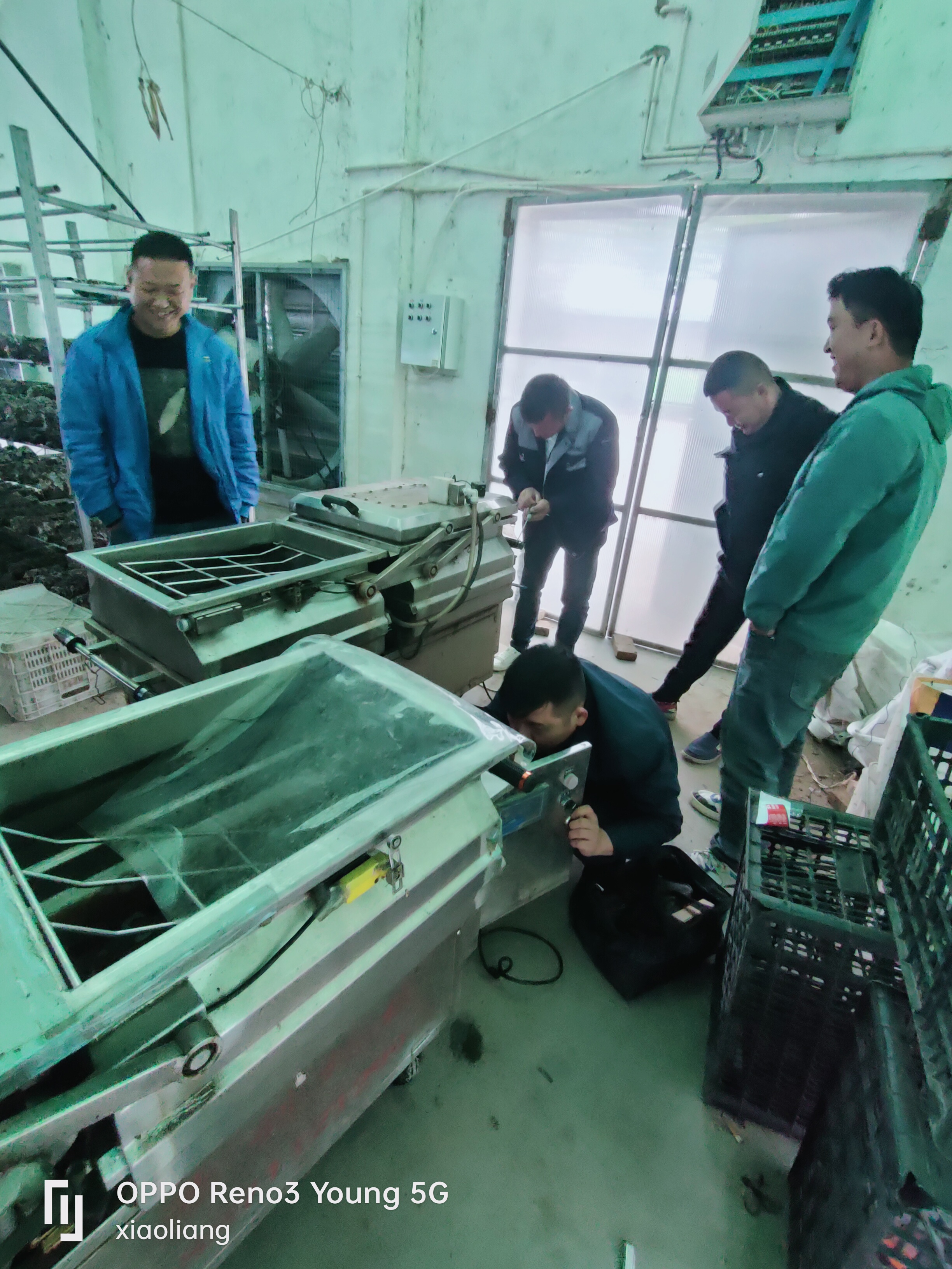 鴻利機(jī)械王總到河南回訪客戶